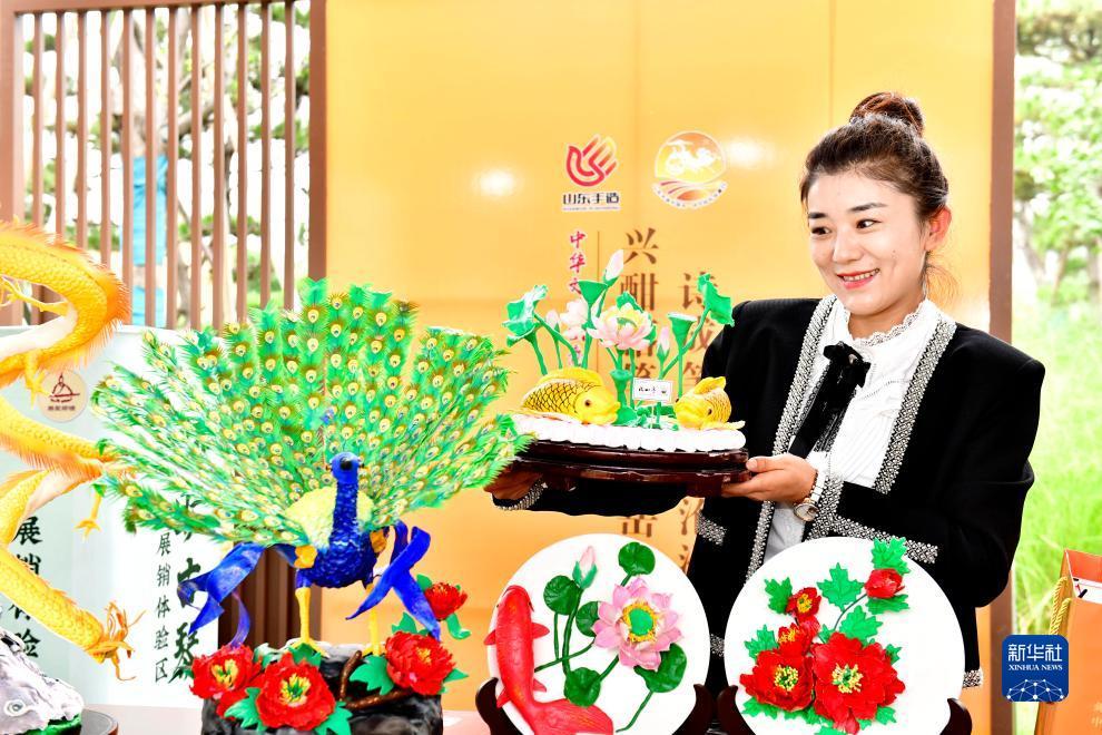 名车国际棋牌平台
